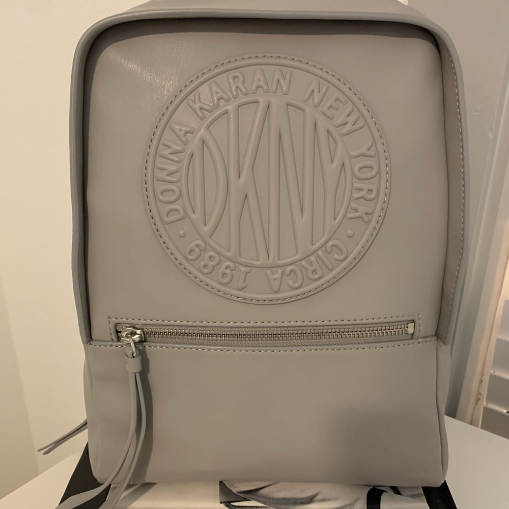 NWOT - DKNY Grey Tilly Circa Logo Backpack